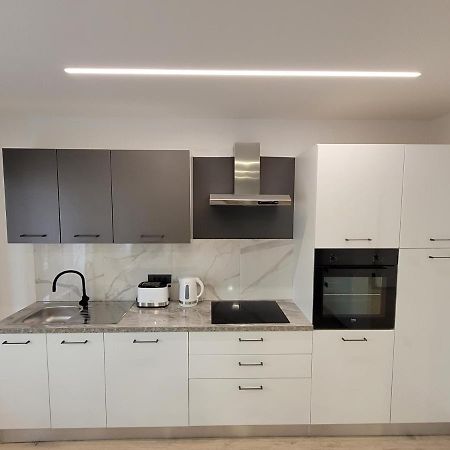 The Setting Sun Apartment Umag Ngoại thất bức ảnh